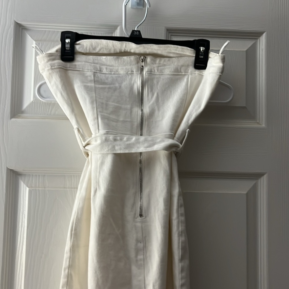 Dress - Picture 4 of 6